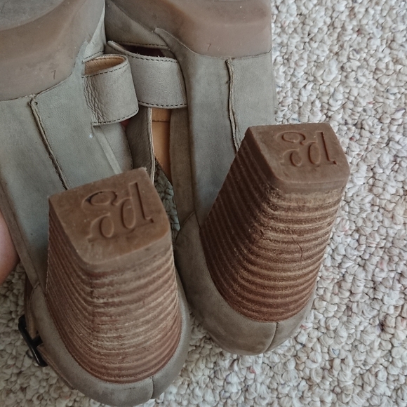 PAUL GREEN Taupe Leather Sandals Strappy Ankle Heels size 9.5 - Picture 12 of 14